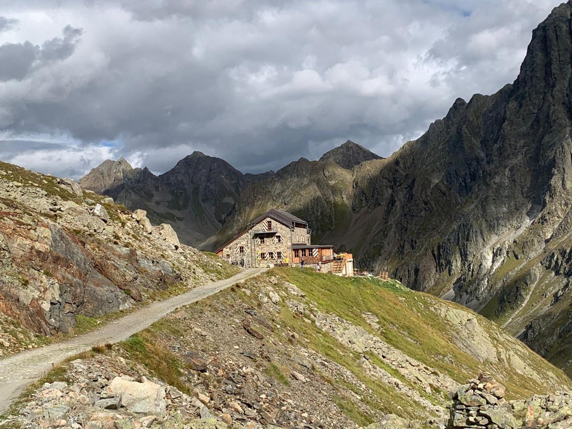 Haus Richard Falch - Inklusive Kostenloser Premium-Sommerkarte Sankt Anton am Arlberg Extérieur photo