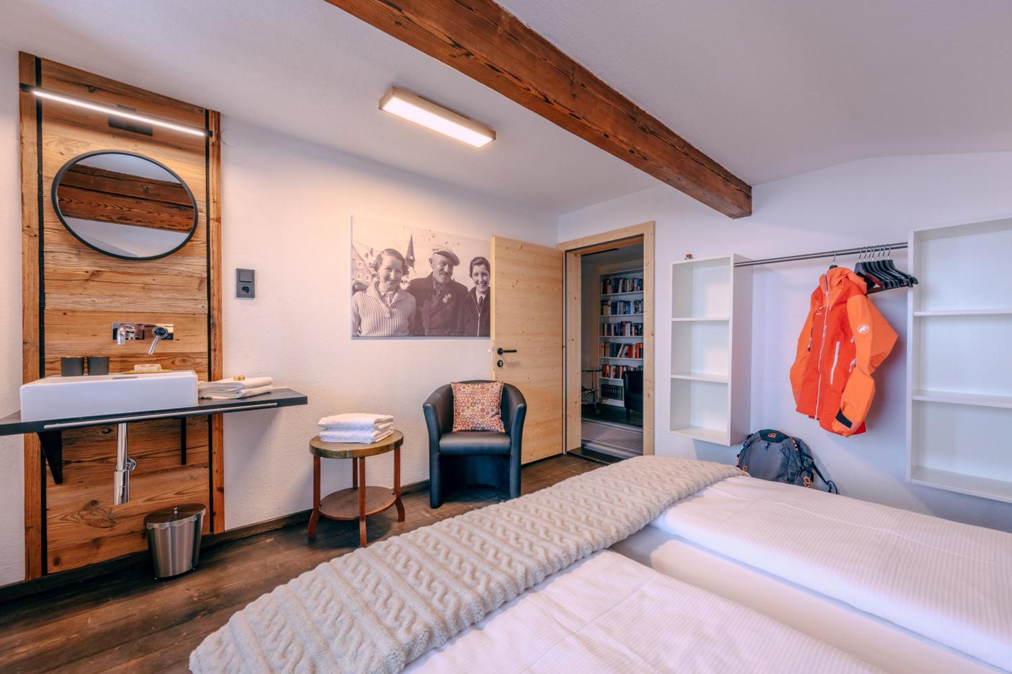 Haus Richard Falch - Inklusive Kostenloser Premium-Sommerkarte Sankt Anton am Arlberg Extérieur photo